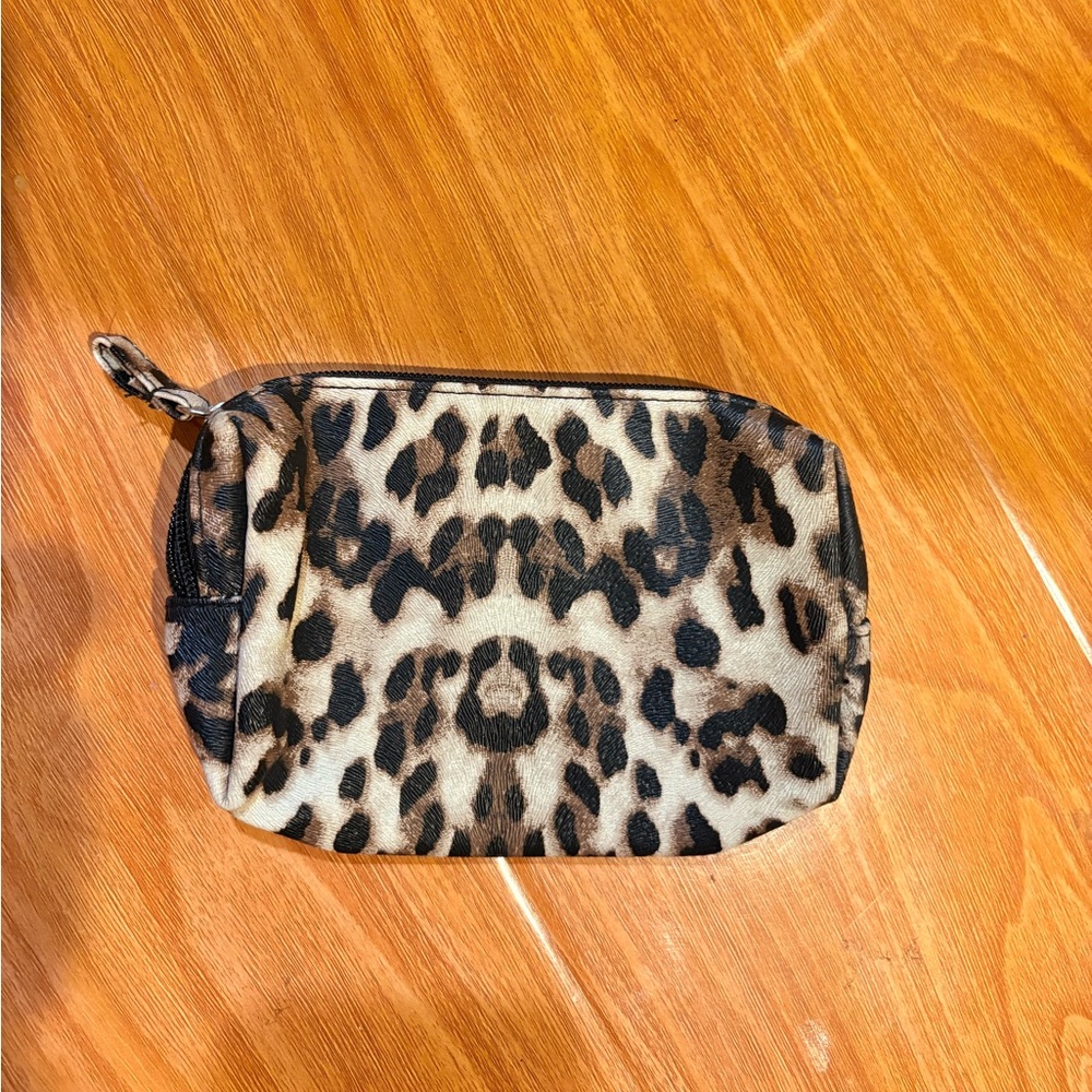 Never Use Leopard Pattern Cosmetic Bag/Make Up Bag -London SoHo New York